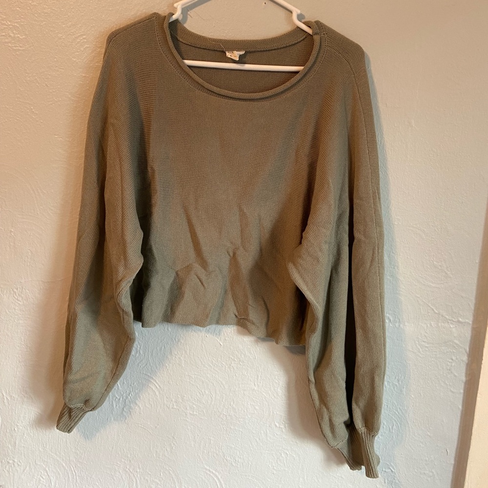By Together bubble sleeve sage green sweater size large